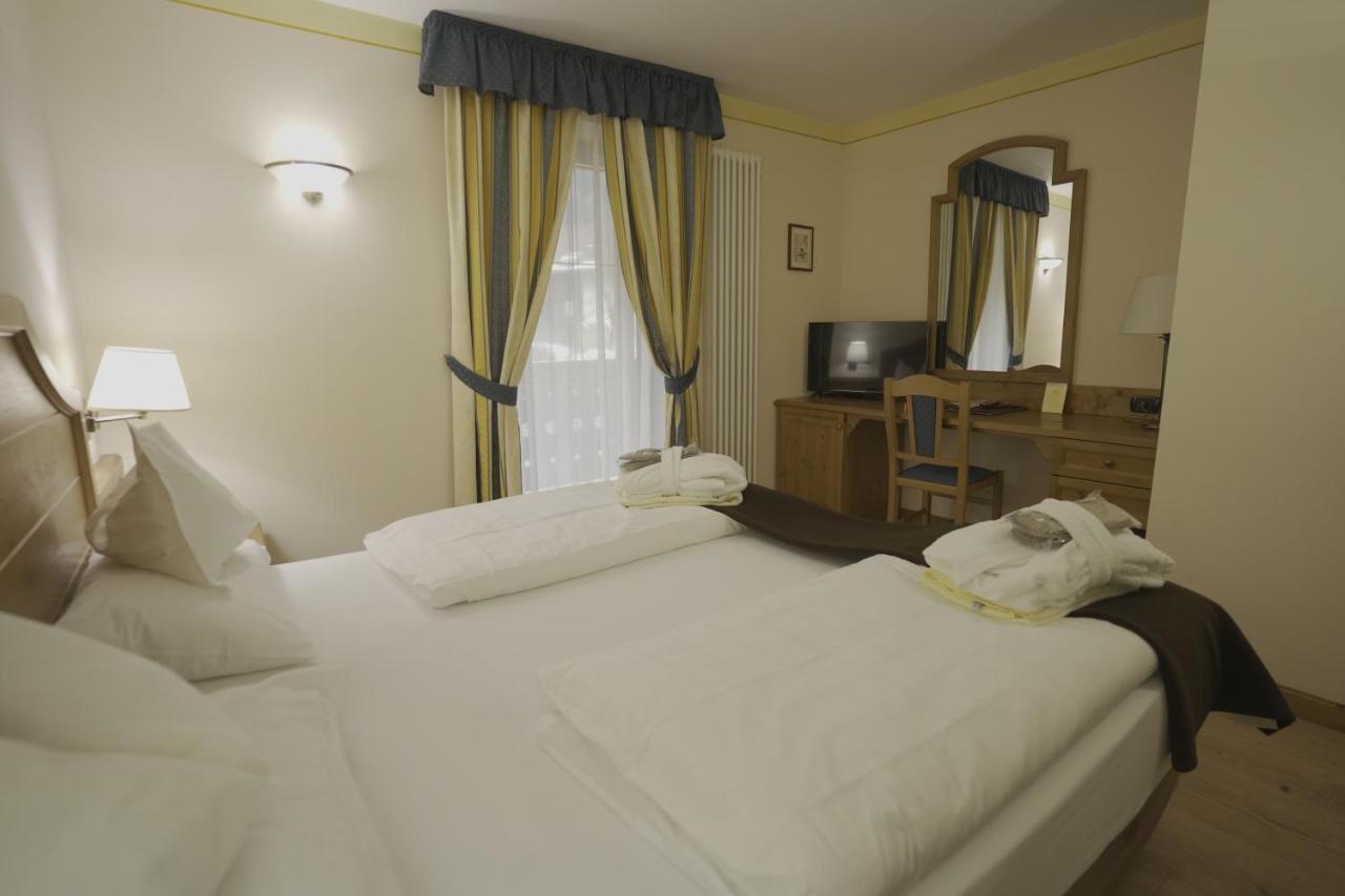 Hotel Al Parco Моэна Экстерьер фото