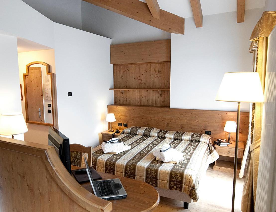 Hotel Al Parco Моэна Экстерьер фото
